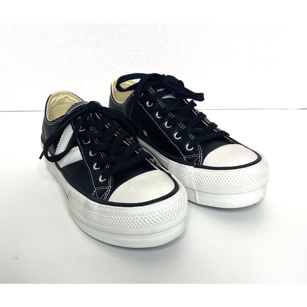 Victoria Black/White Faux Leather Sneakers V Logo Women's Size 37 Euro/6 US